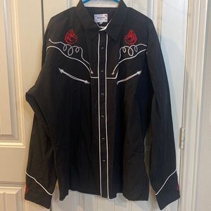 Men’s western pearl snap shirt